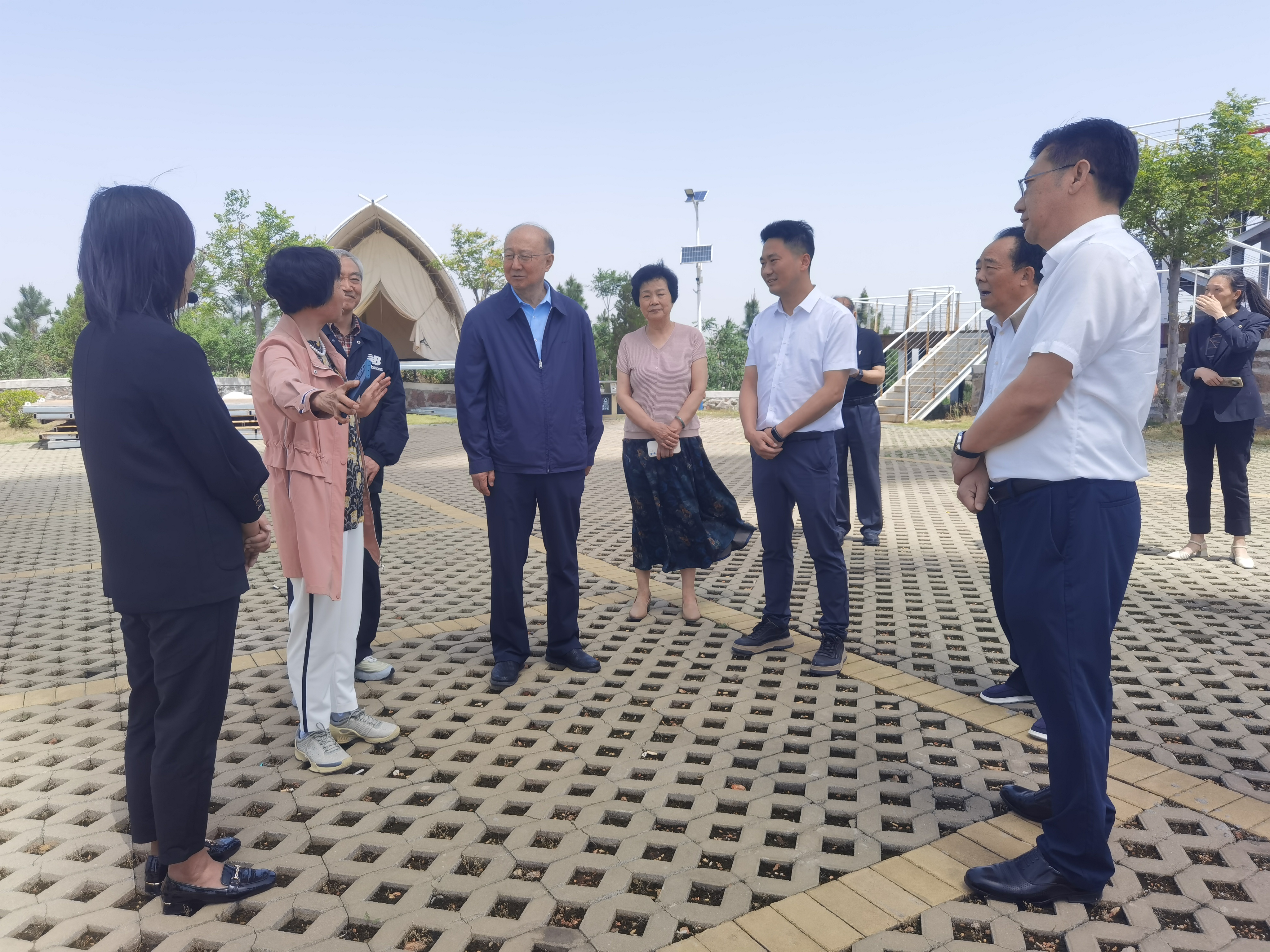 中国老促会到黄龙调研老区建设工作 (1).jpg
